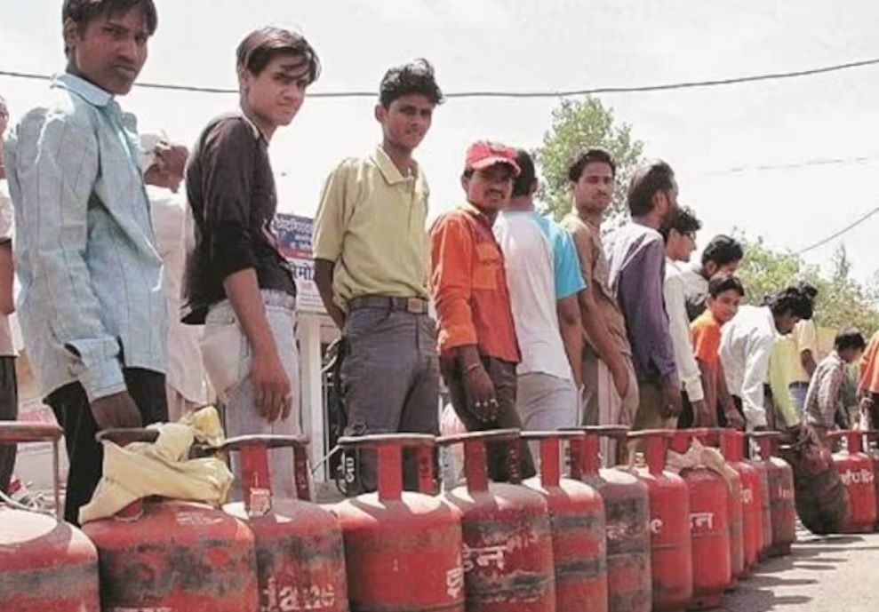 LPG cylinder prices hiked by Rs 14.00 from today